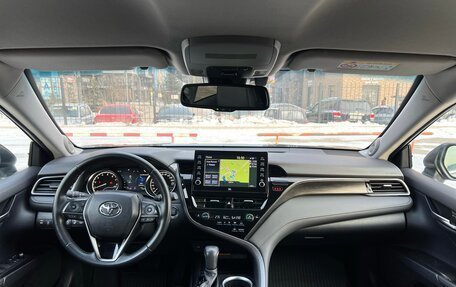 Toyota Camry, 2021 год, 3 890 000 рублей, 19 фотография
