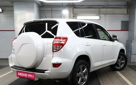 Toyota RAV4, 2012 год, 1 785 000 рублей, 2 фотография