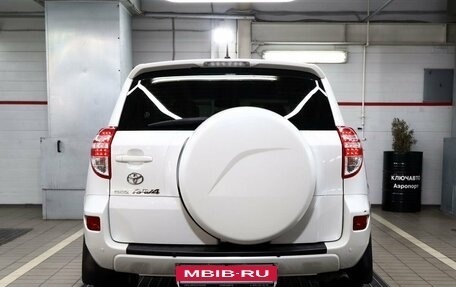 Toyota RAV4, 2012 год, 1 785 000 рублей, 4 фотография