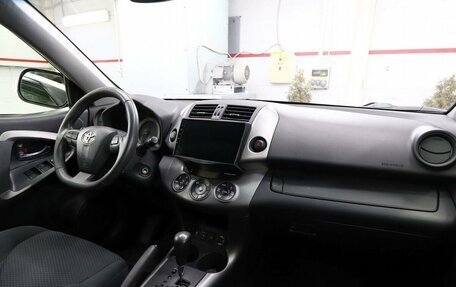 Toyota RAV4, 2012 год, 1 785 000 рублей, 15 фотография