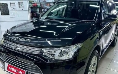 Mitsubishi Outlander III рестайлинг 3, 2015 год, 2 100 000 рублей, 1 фотография