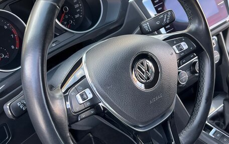 Volkswagen Tiguan II, 2019 год, 2 450 000 рублей, 15 фотография