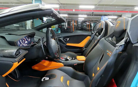 Lamborghini Huracán, 2020 год, 32 000 000 рублей, 8 фотография