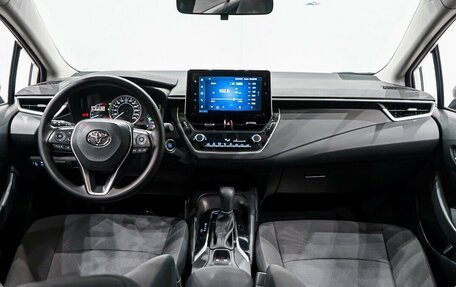 Toyota Corolla, 2022 год, 2 749 000 рублей, 10 фотография