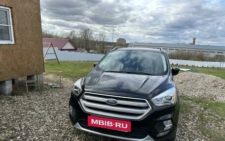 Ford Kuga III, 2017 год, 1 800 000 рублей, 4 фотография