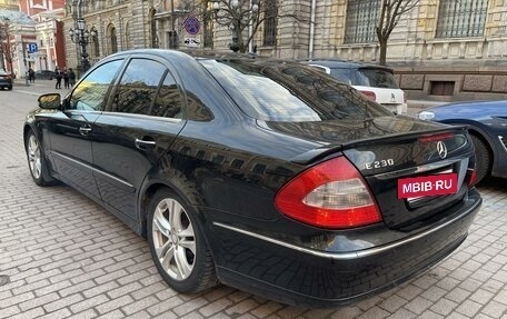 Mercedes-Benz E-Класс, 2007 год, 850 000 рублей, 6 фотография
