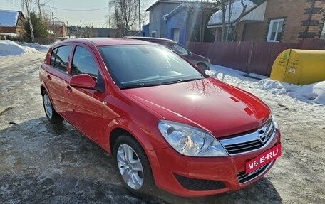 Opel Astra H, 2011 год, 730 000 рублей, 1 фотография