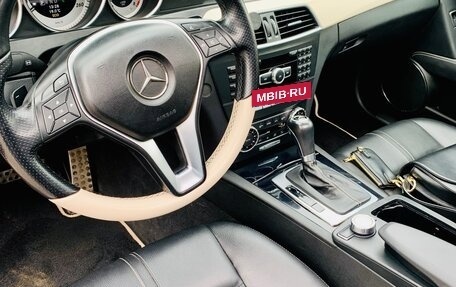 Mercedes-Benz C-Класс, 2012 год, 2 000 000 рублей, 10 фотография