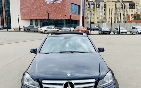 Mercedes-Benz C-Класс, 2012 год, 2 000 000 рублей, 8 фотография