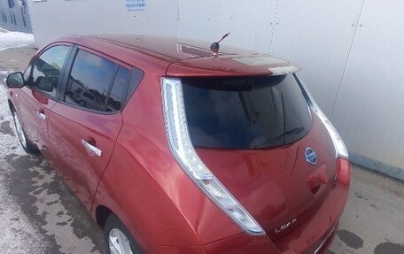 Nissan Leaf I, 2013 год, 676 000 рублей, 8 фотография