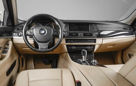 BMW 5 серия, 2012 год, 1 989 000 рублей, 6 фотография