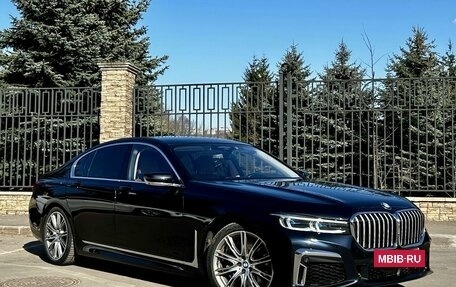 BMW 7 серия, 2019 год, 7 650 000 рублей, 3 фотография