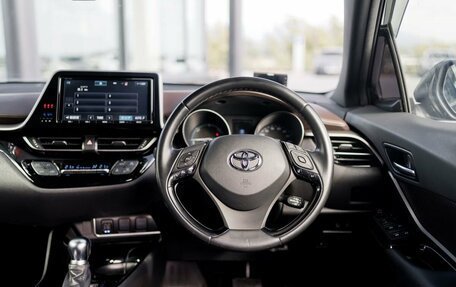 Toyota C-HR I рестайлинг, 2018 год, 2 467 000 рублей, 10 фотография