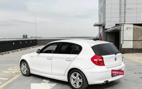 BMW 1 серия, 2010 год, 949 000 рублей, 7 фотография