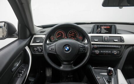 BMW 3 серия, 2014 год, 1 545 000 рублей, 16 фотография