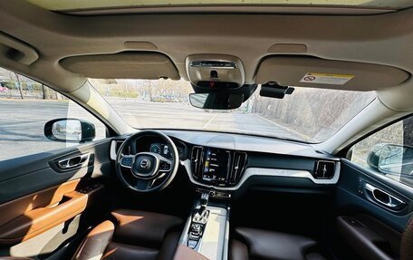 Volvo XC60 II, 2019 год, 3 780 000 рублей, 6 фотография