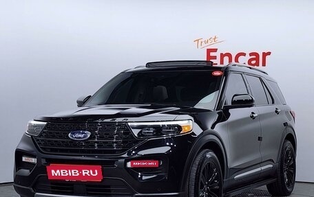Ford Explorer VI, 2021 год, 3 450 000 рублей, 1 фотография