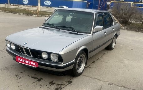 BMW 5 серия, 1987 год, 350 000 рублей, 2 фотография