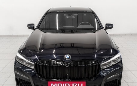 BMW 7 серия, 2019 год, 6 800 000 рублей, 2 фотография