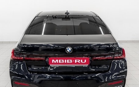BMW 7 серия, 2019 год, 6 800 000 рублей, 6 фотография