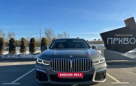 BMW 7 серия, 2019 год, 7 900 000 рублей, 2 фотография