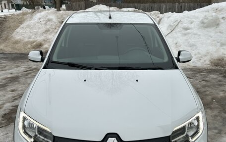Renault Logan II, 2020 год, 1 320 000 рублей, 3 фотография