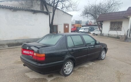 Volkswagen Vento, 1993 год, 420 000 рублей, 6 фотография