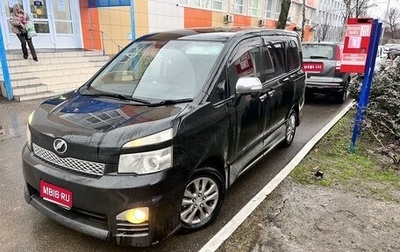 Toyota Voxy II, 2012 год, 1 950 000 рублей, 1 фотография