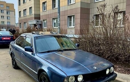 BMW 5 серия, 1988 год, 310 000 рублей, 1 фотография