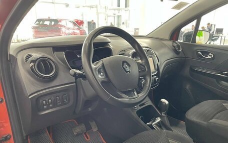 Renault Kaptur I рестайлинг, 2017 год, 1 699 000 рублей, 11 фотография