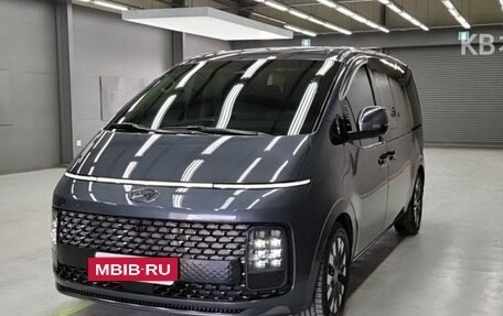 Hyundai Staria, 2021 год, 3 500 200 рублей, 2 фотография