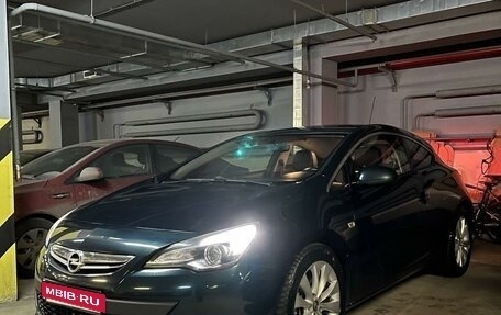 Opel Astra J, 2014 год, 1 300 000 рублей, 1 фотография