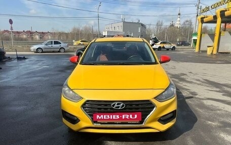 Hyundai Solaris II рестайлинг, 2018 год, 1 340 000 рублей, 3 фотография