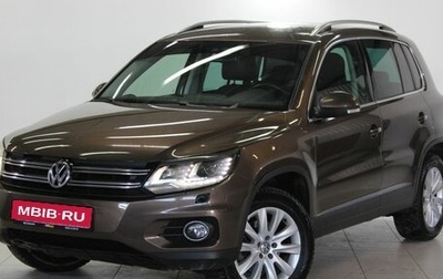 Volkswagen Tiguan I, 2015 год, 1 899 000 рублей, 1 фотография