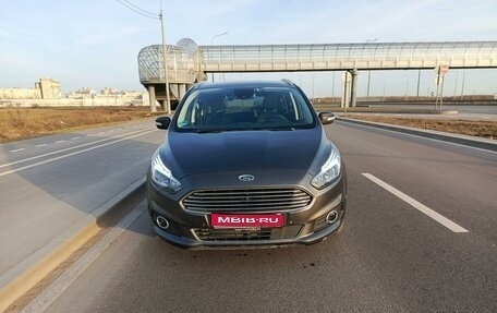 Ford S-MAX II, 2018 год, 2 490 000 рублей, 1 фотография