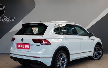 Volkswagen Tiguan II, 2019 год, 3 190 000 рублей, 2 фотография