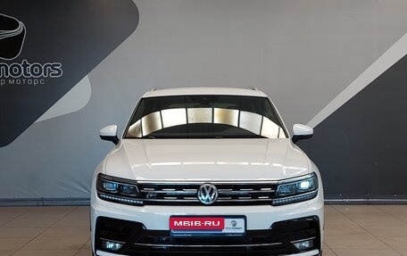 Volkswagen Tiguan II, 2019 год, 3 190 000 рублей, 3 фотография
