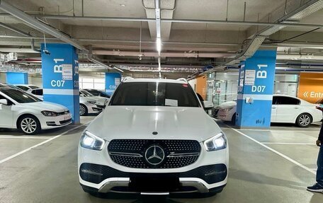Mercedes-Benz GLE, 2019 год, 6 450 000 рублей, 2 фотография