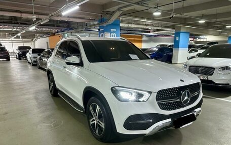 Mercedes-Benz GLE, 2019 год, 6 450 000 рублей, 3 фотография