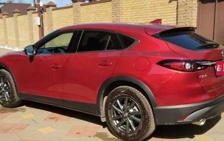 Mazda CX-4, 2023 год, 2 990 000 рублей, 3 фотография