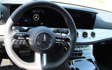 Mercedes-Benz E-Класс, 2023 год, 9 000 000 рублей, 3 фотография