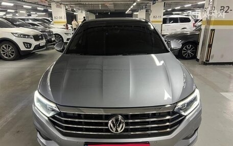 Volkswagen Jetta VII, 2021 год, 1 900 000 рублей, 2 фотография