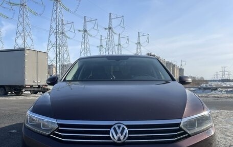 Volkswagen Passat B8 рестайлинг, 2016 год, 2 600 000 рублей, 1 фотография