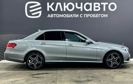 Mercedes-Benz E-Класс, 2013 год, 1 870 000 рублей, 4 фотография