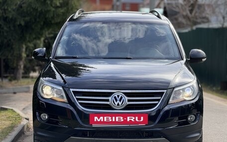 Volkswagen Tiguan I, 2009 год, 1 199 999 рублей, 2 фотография