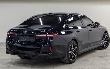 BMW 5 серия, 2023 год, 10 900 000 рублей, 6 фотография