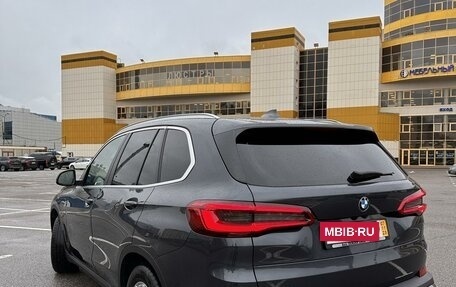 BMW X5, 2019 год, 5 500 000 рублей, 3 фотография