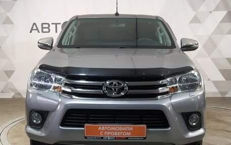 Toyota Hilux VIII, 2017 год, 3 239 999 рублей, 2 фотография