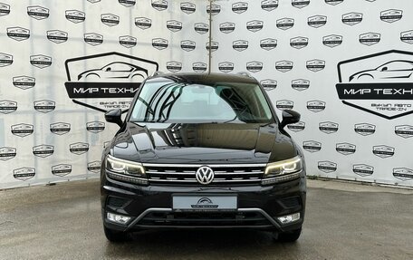 Volkswagen Tiguan II, 2017 год, 2 750 000 рублей, 2 фотография