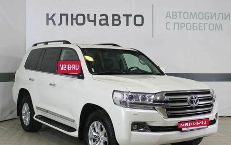 Toyota Land Cruiser 200, 2015 год, 5 550 000 рублей, 3 фотография